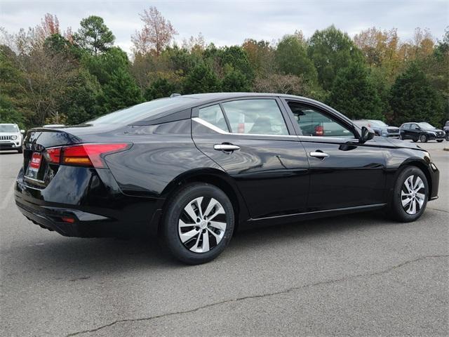 new 2025 Nissan Altima car, priced at $26,250