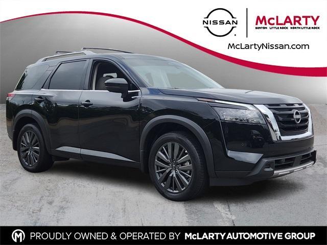 new 2025 Nissan Pathfinder car, priced at $44,677