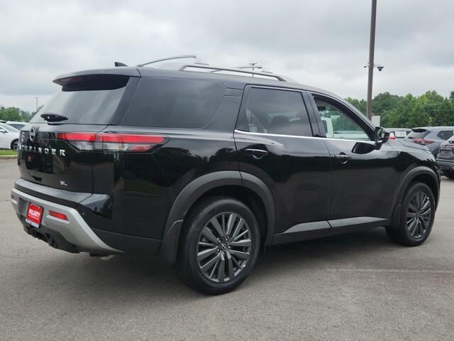 new 2025 Nissan Pathfinder car, priced at $44,677