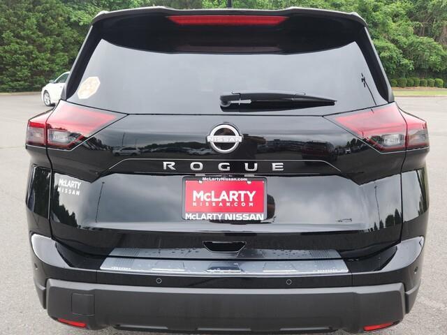 new 2025 Nissan Rogue car, priced at $32,405