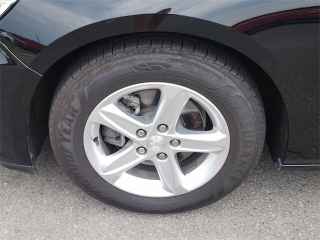 used 2020 Chevrolet Malibu car, priced at $15,641