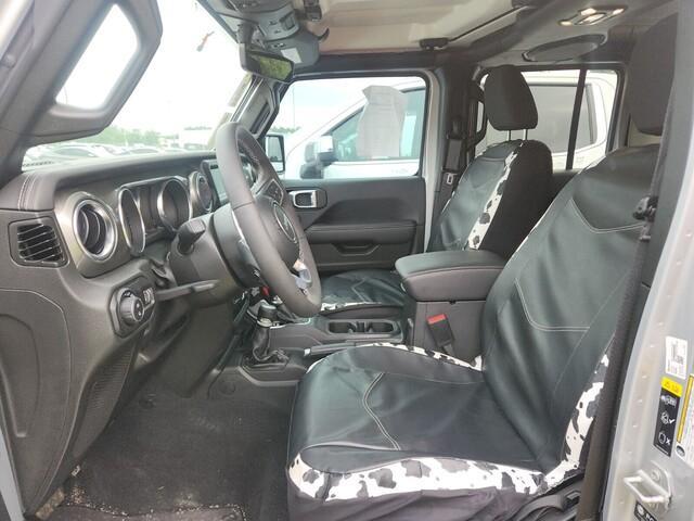 used 2023 Jeep Gladiator car, priced at $35,910