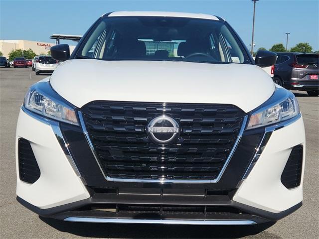 new 2025 Nissan Kicks Play car, priced at $23,850