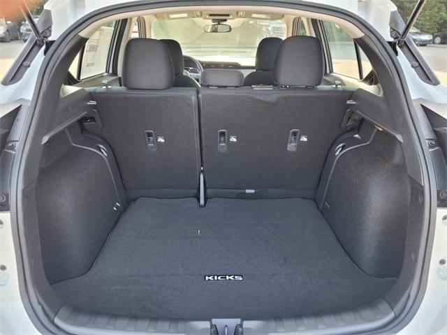 new 2025 Nissan Kicks Play car, priced at $23,850