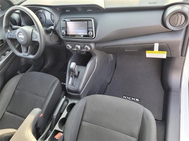 new 2025 Nissan Kicks Play car, priced at $23,850