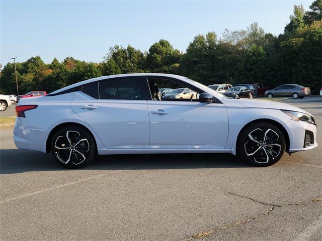 new 2025 Nissan Altima car, priced at $31,690