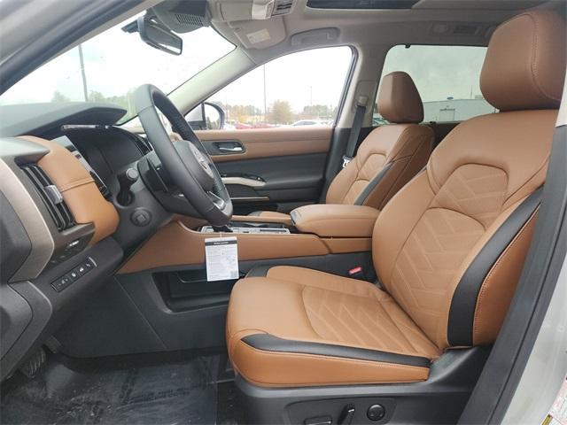 new 2025 Nissan Pathfinder car, priced at $41,521
