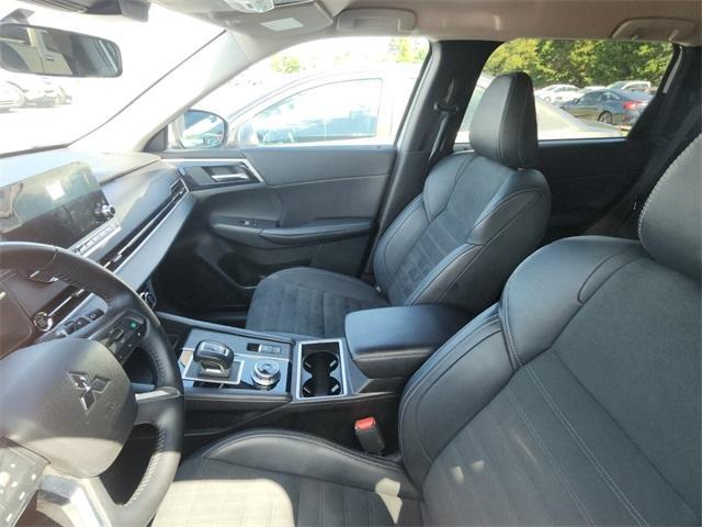 used 2024 Mitsubishi Outlander car, priced at $26,200