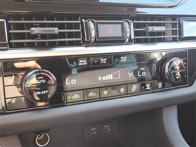 new 2025 Nissan Pathfinder car, priced at $38,780