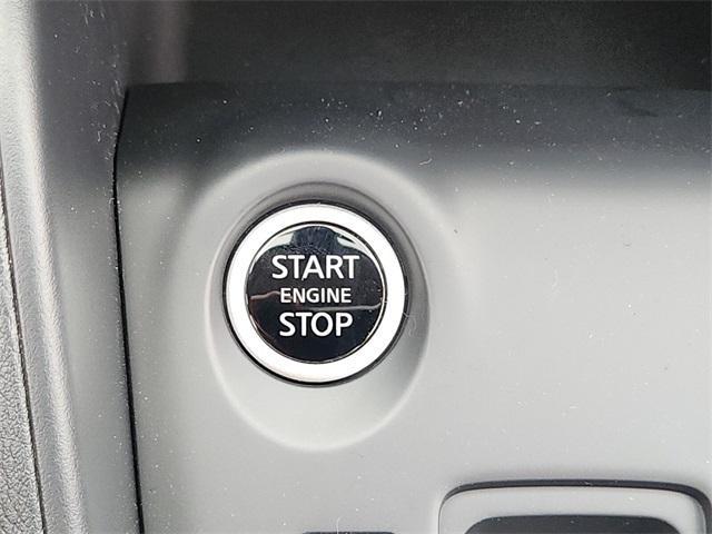 new 2025 Nissan Kicks Play car, priced at $23,850