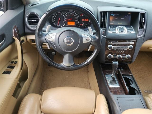 used 2010 Nissan Maxima car