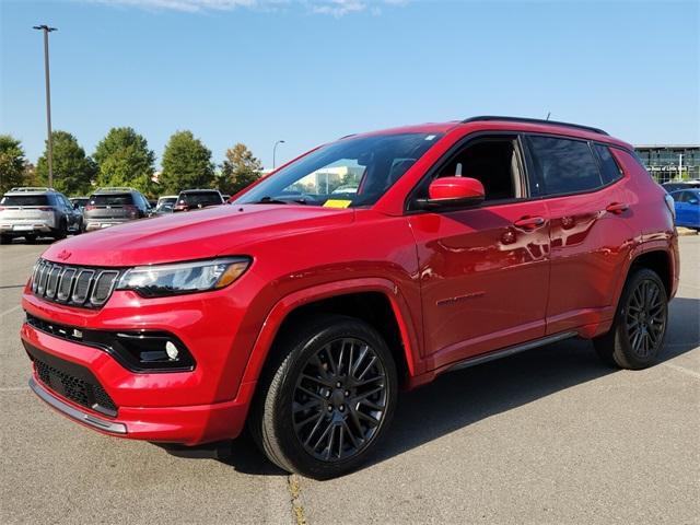 used 2022 Jeep Compass car, priced at $25,000