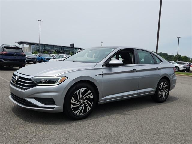 used 2021 Volkswagen Jetta car, priced at $12,500