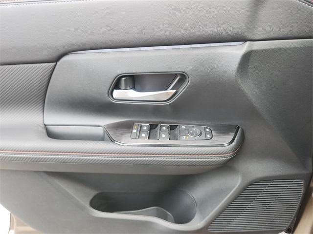 new 2025 Nissan Kicks car, priced at $29,436