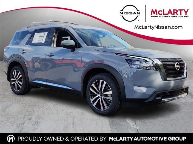 new 2025 Nissan Pathfinder car, priced at $49,376