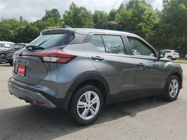 new 2025 Nissan Kicks Play car, priced at $23,850