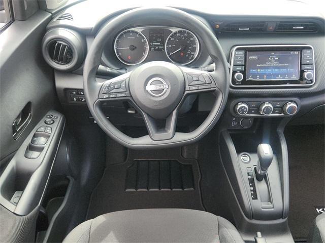 new 2025 Nissan Kicks Play car, priced at $23,850