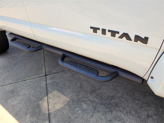 new 2024 Nissan Titan car, priced at $55,592