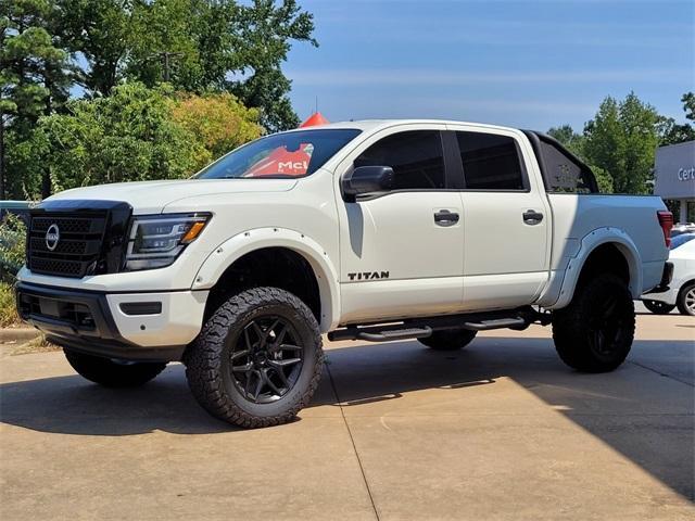 new 2024 Nissan Titan car, priced at $55,592