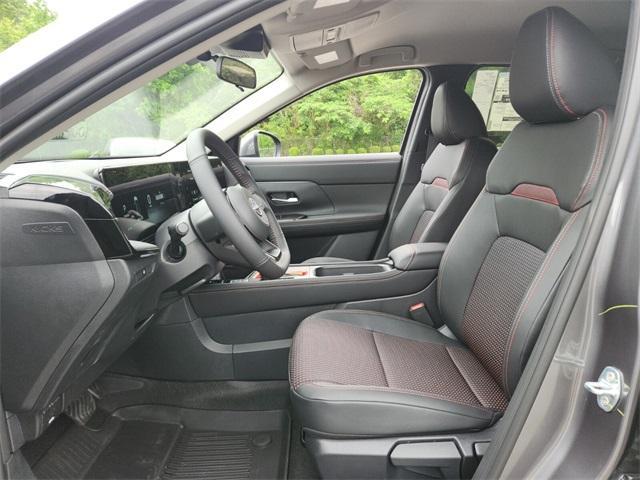 new 2025 Nissan Kicks car, priced at $29,088