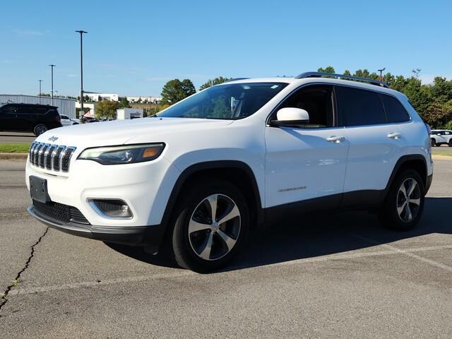used 2019 Jeep Cherokee car, priced at $20,434