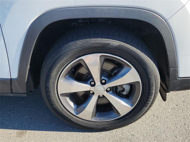 used 2019 Jeep Cherokee car, priced at $20,000