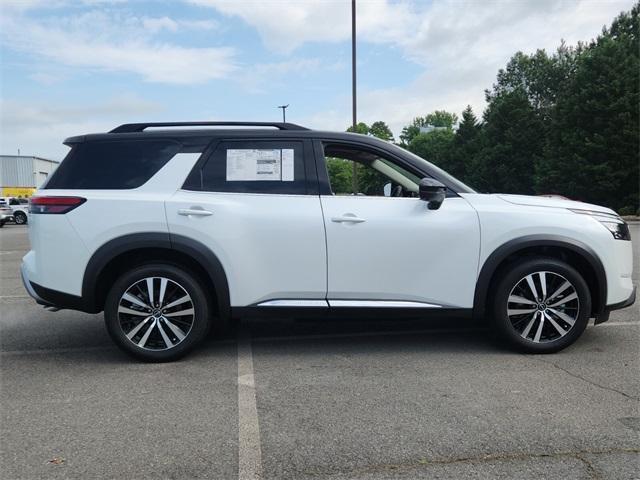 new 2025 Nissan Pathfinder car, priced at $50,409
