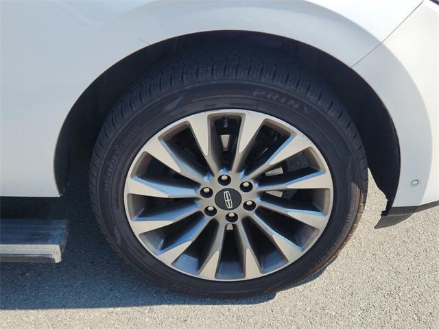 used 2019 Lincoln Navigator car, priced at $24,200