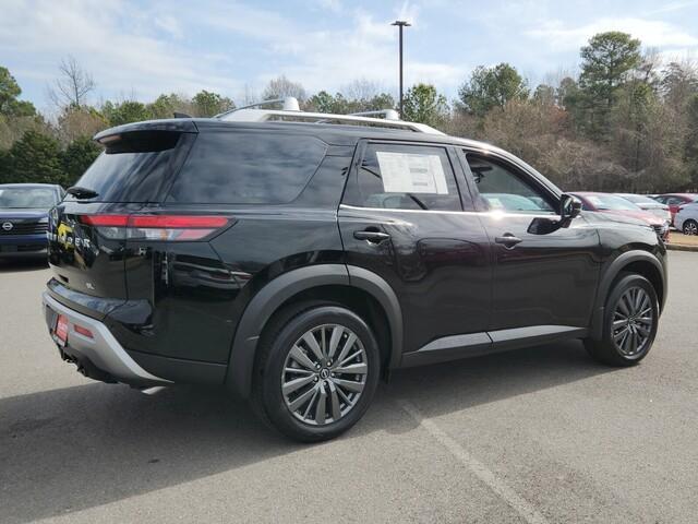 new 2025 Nissan Pathfinder car, priced at $44,225