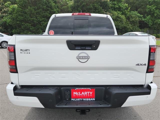new 2025 Nissan Frontier car, priced at $38,939