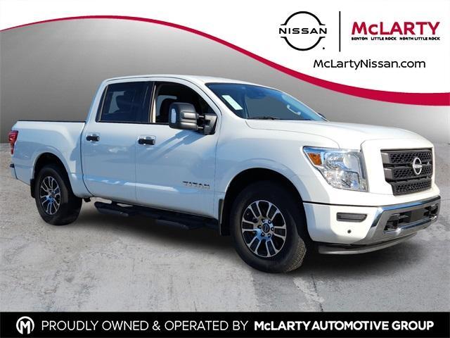 new 2024 Nissan Titan car, priced at $44,332