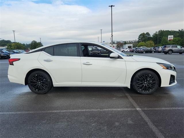 new 2025 Nissan Altima car, priced at $28,390