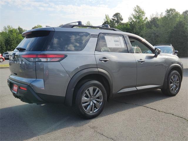 new 2025 Nissan Pathfinder car, priced at $40,313