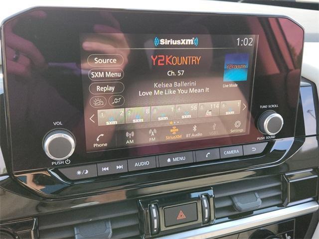 new 2025 Nissan Pathfinder car, priced at $40,313