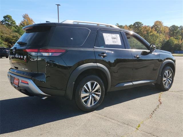 new 2025 Nissan Pathfinder car, priced at $37,104