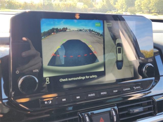 new 2025 Nissan Pathfinder car, priced at $37,104