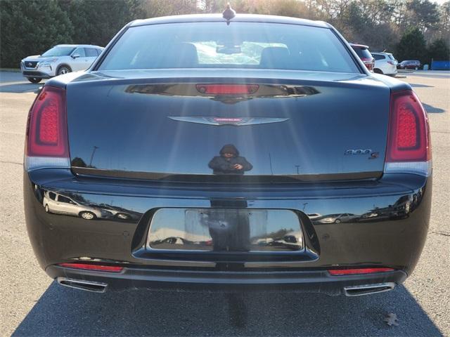 used 2022 Chrysler 300 car, priced at $25,972