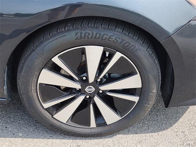 used 2022 Nissan Altima car, priced at $17,200