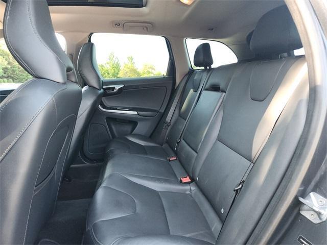 used 2015 Volvo XC60 car, priced at $11,712