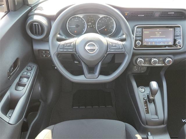 new 2025 Nissan Kicks Play car, priced at $23,850