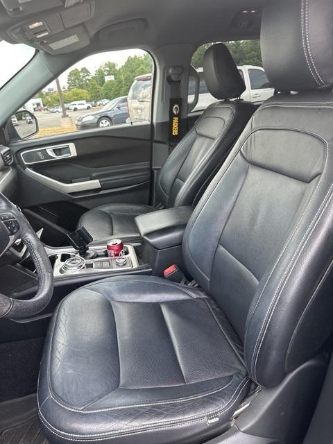 used 2020 Ford Explorer car