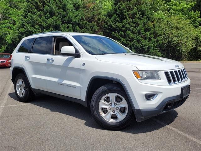 used 2016 Jeep Grand Cherokee car, priced at $16,549
