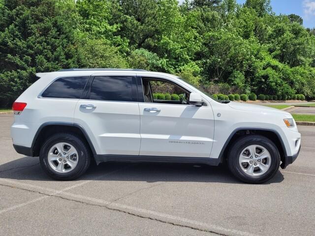 used 2016 Jeep Grand Cherokee car, priced at $17,250
