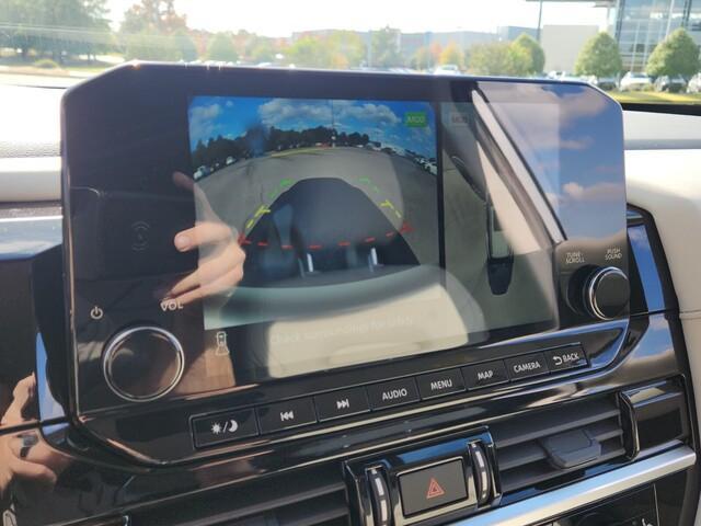 new 2025 Nissan Pathfinder car, priced at $36,979