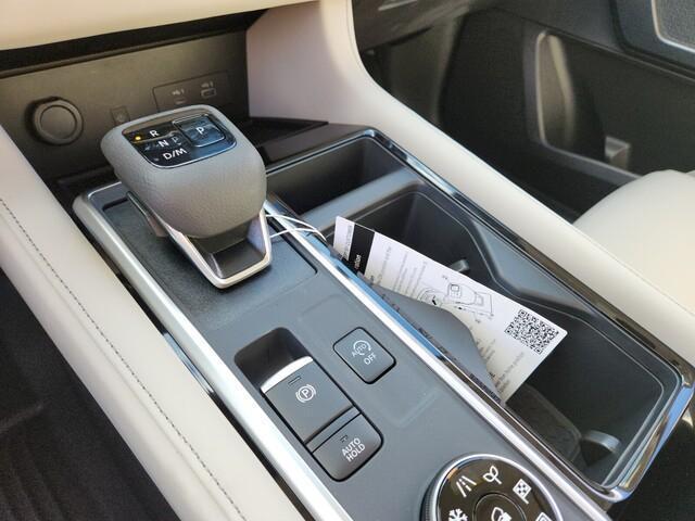 new 2025 Nissan Pathfinder car, priced at $36,979