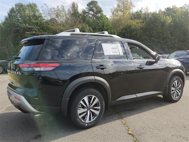 new 2025 Nissan Pathfinder car, priced at $42,700