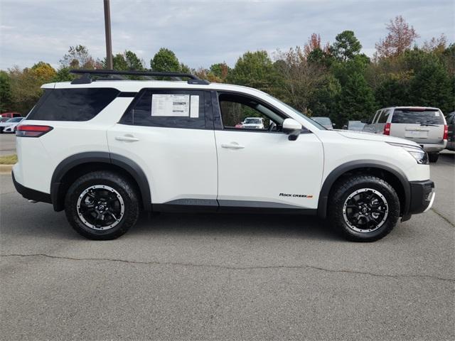 new 2025 Nissan Pathfinder car, priced at $44,240