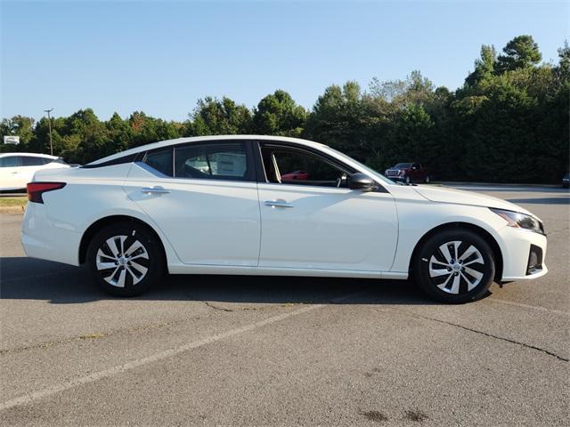 new 2025 Nissan Altima car, priced at $25,640