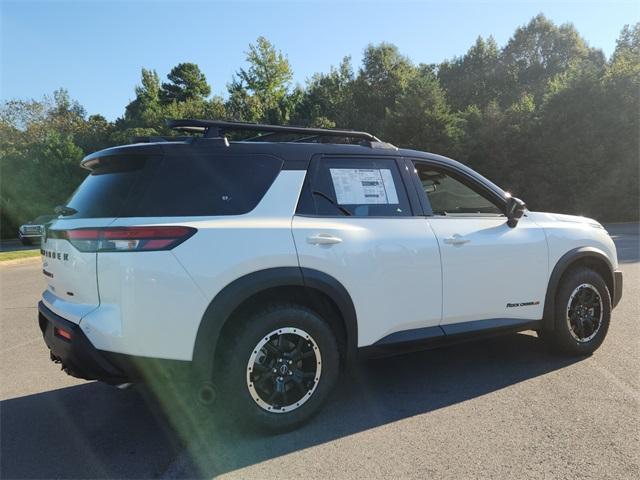 new 2024 Nissan Pathfinder car, priced at $40,102