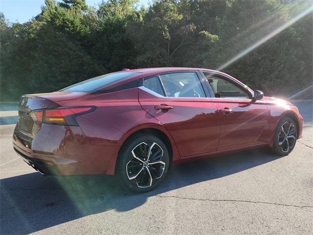 new 2025 Nissan Altima car, priced at $33,190